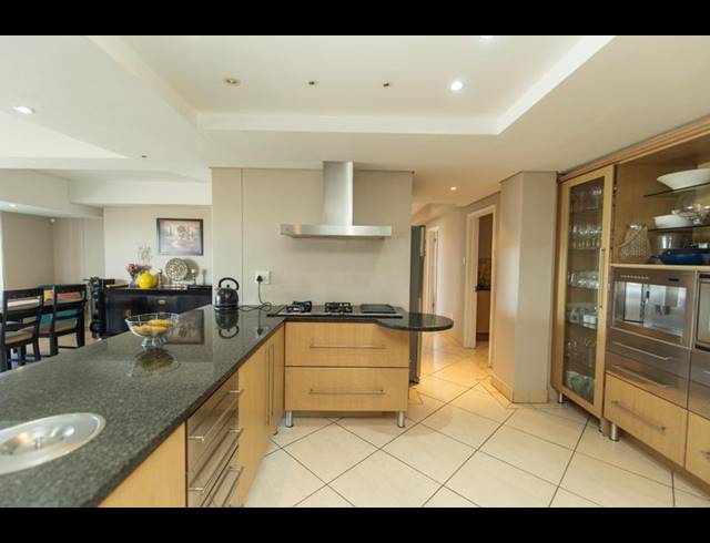 4 BEDROOM APARTMENT FOR SALE IN BROOKES HILL